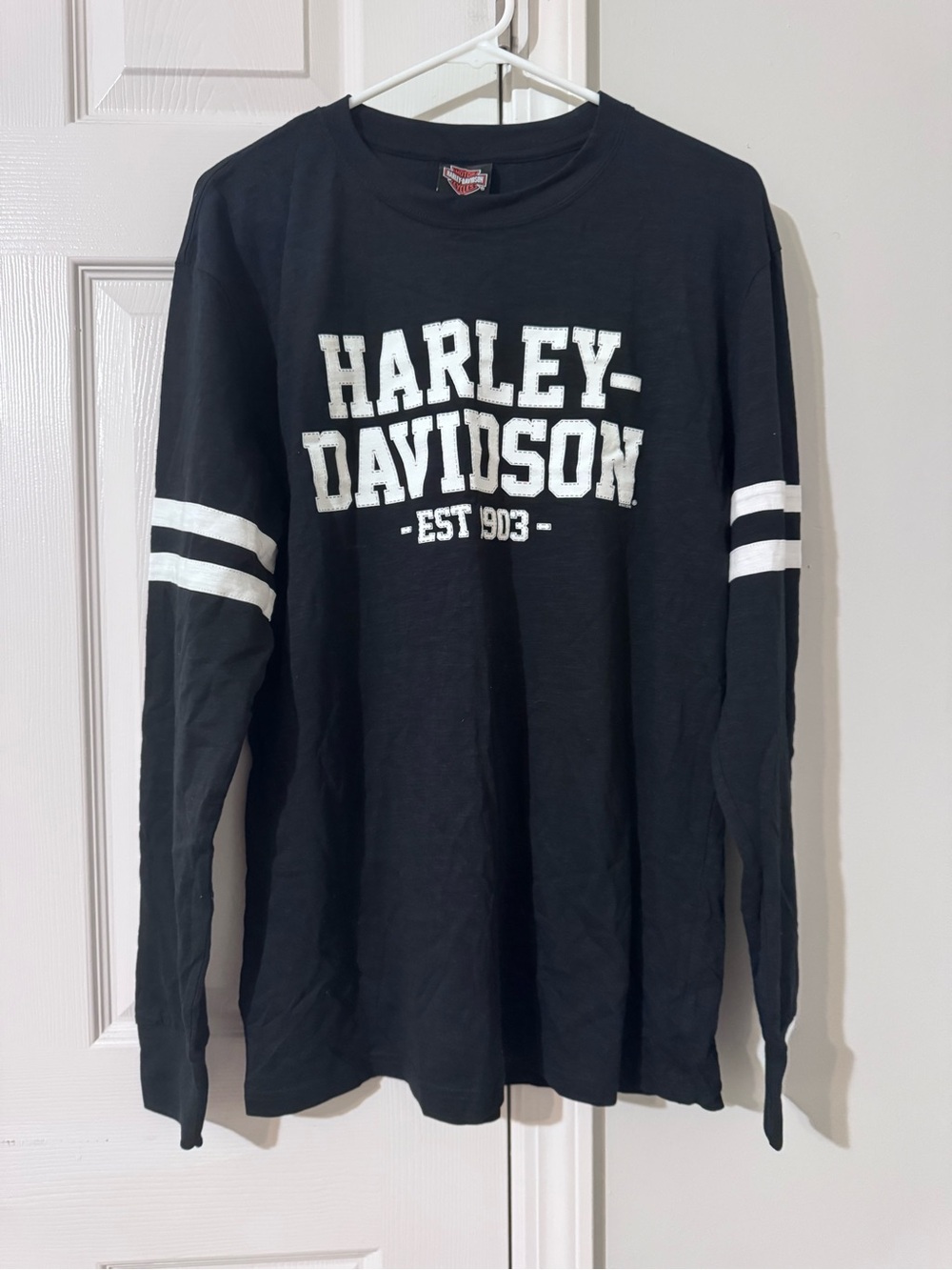 Harley-Davidson Black Long Sleeve Tee with White Logo & Sleeve Stripes Size M